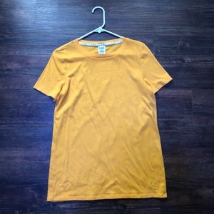 Yellow short sleeve